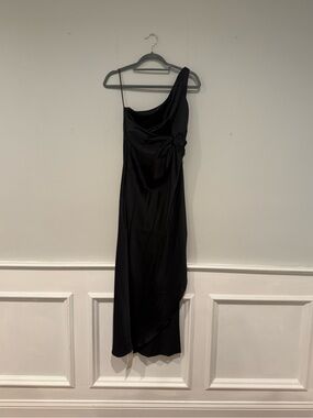 Abercrombie & Fitch One-Shoulder Black Satin dress